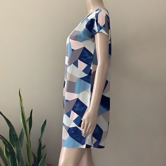 SHEIN lune batswing sleeve geo dress - Picture 8 of 9